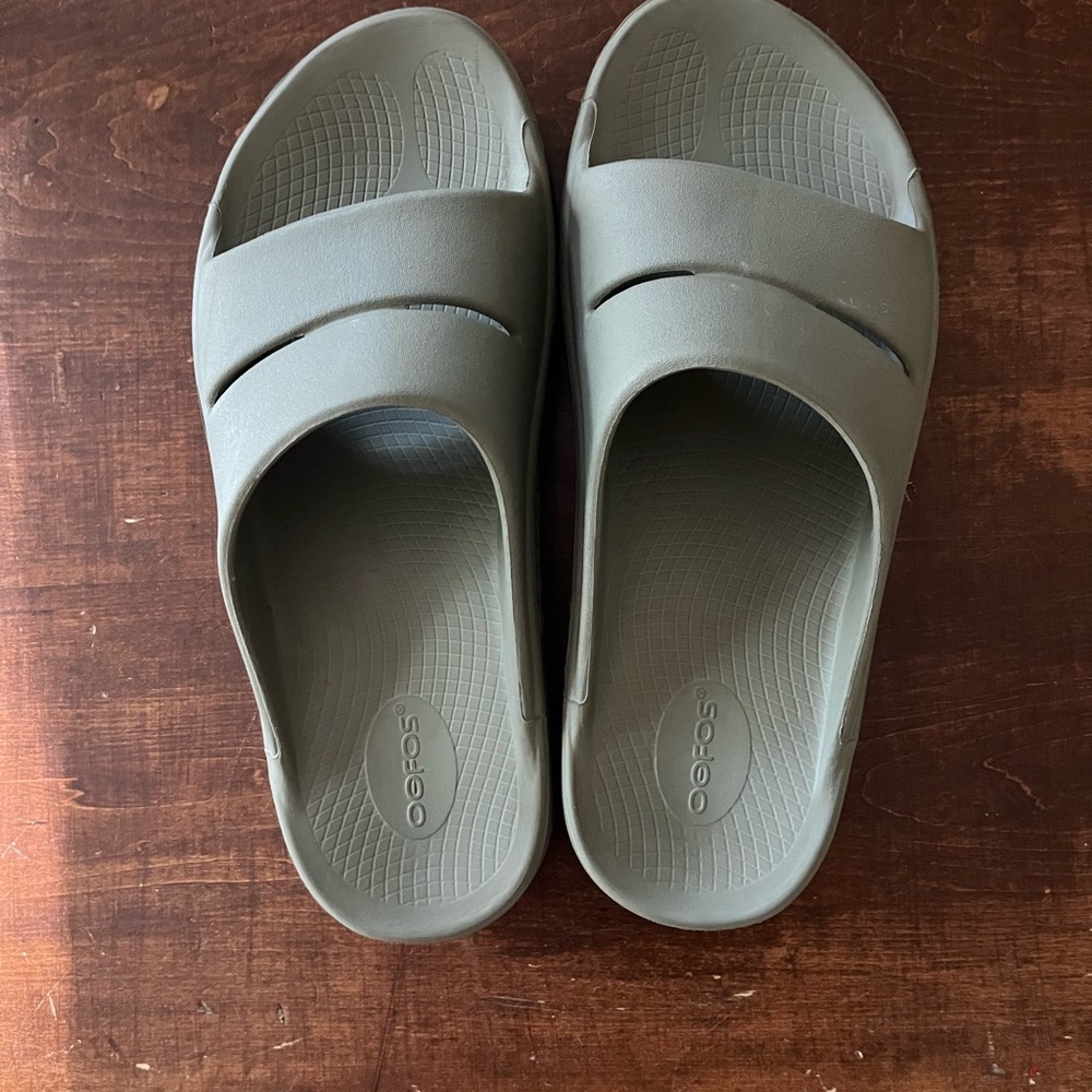OOFOS Women's Sage Green Slide Sandals - Picture 2 of 5